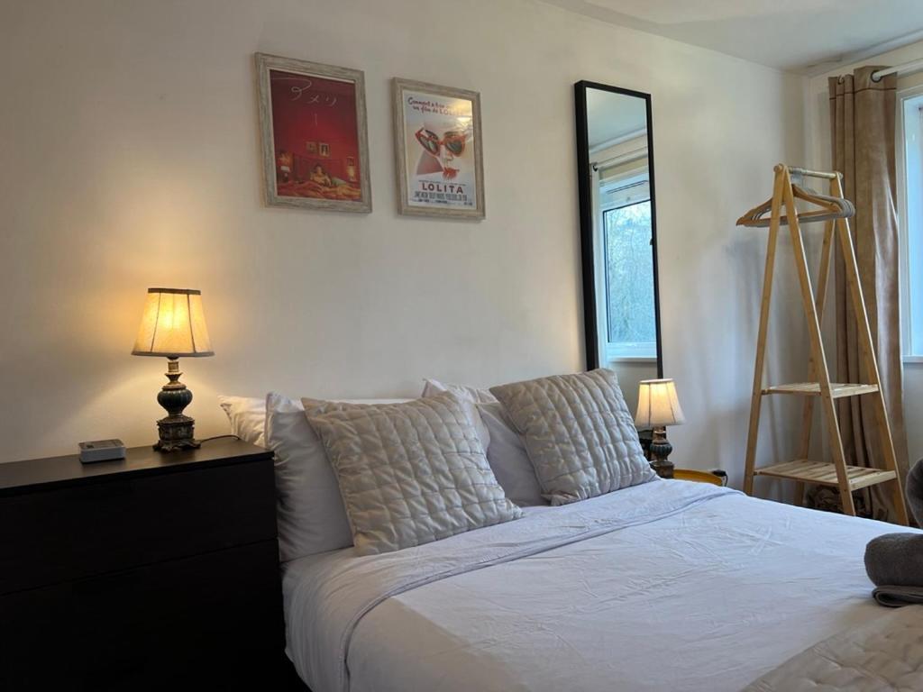 Great 2 Bedrooms Apartment 15 Mins From The Centre لندن المظهر الخارجي الصورة