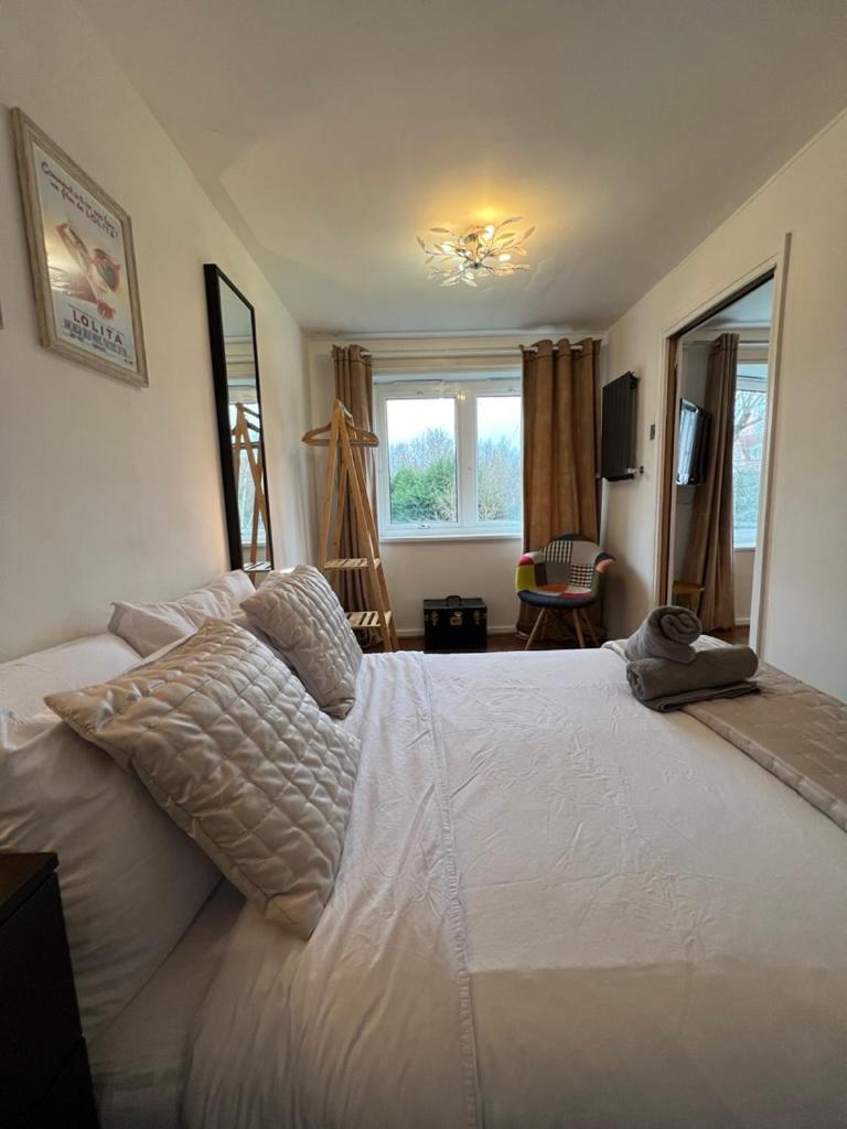 Great 2 Bedrooms Apartment 15 Mins From The Centre لندن المظهر الخارجي الصورة