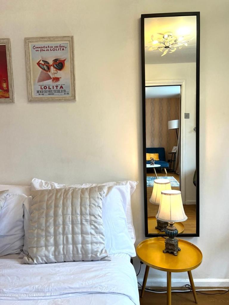 Great 2 Bedrooms Apartment 15 Mins From The Centre لندن المظهر الخارجي الصورة