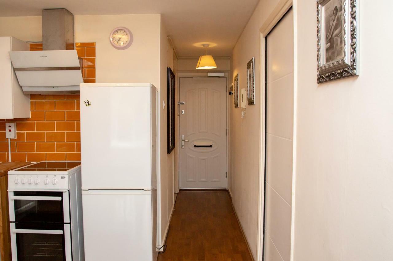 Great 2 Bedrooms Apartment 15 Mins From The Centre لندن المظهر الخارجي الصورة